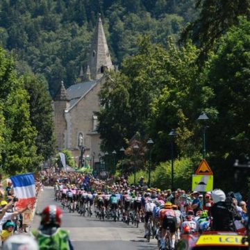 1231e3cb-e3ec-43d8-80e5-ad0d3ab2a441 Controverses autour des contrôles antidopage nocturnes au Tour de France 2026