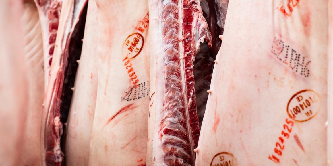 14b07acb-2e3d-4f70-a463-dd6c9ba72736 La mobilisation sauve un abattoir bourguignon