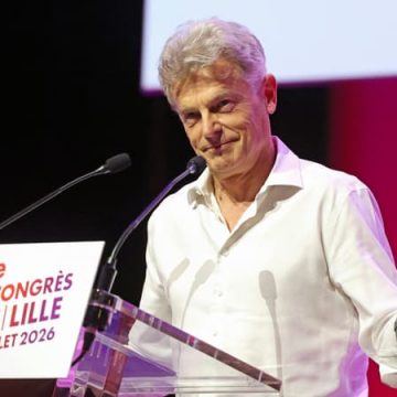 Fabien Roussel en tête du PCF, regarde vers la présidentielle