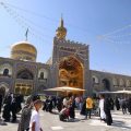 Funérailles d’Ali Khamenei à Mashhad : Importance Religieuse et Politique