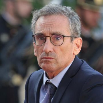 2434485d-b912-4ada-ba53-067797529def Tensions Diplomatiques Entre la France et les États-Unis