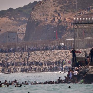 Nouvelle vague de migration vers l&rsquo;enclave espagnole de Ceuta