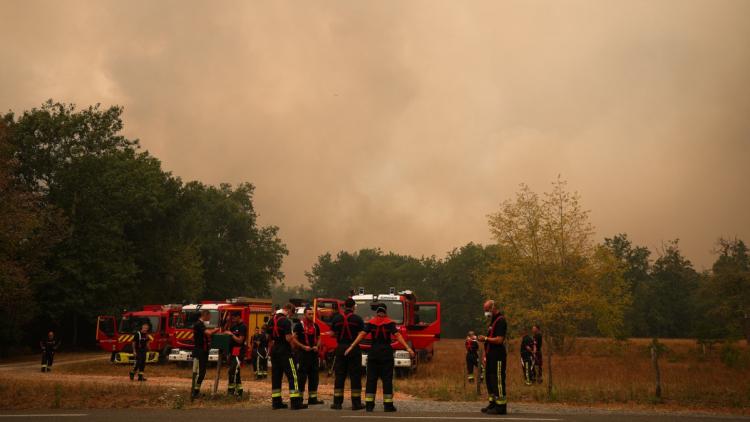 2ab580d9-5d78-4416-a768-8b073a73c170 Les Incendies Dévastateurs en Gironde : Une Situation Critique