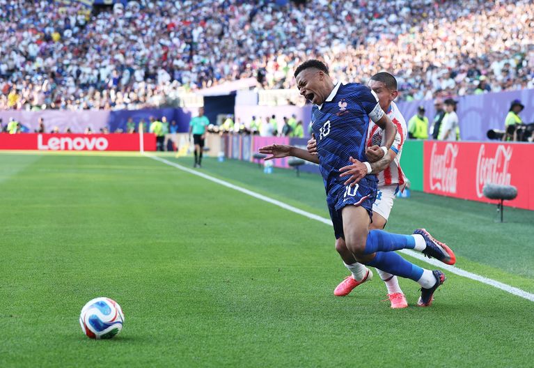 Paraguay v France: Round of 16 - FIFA World Cup 2026 Qualification difficile des Bleus face au Paraguay