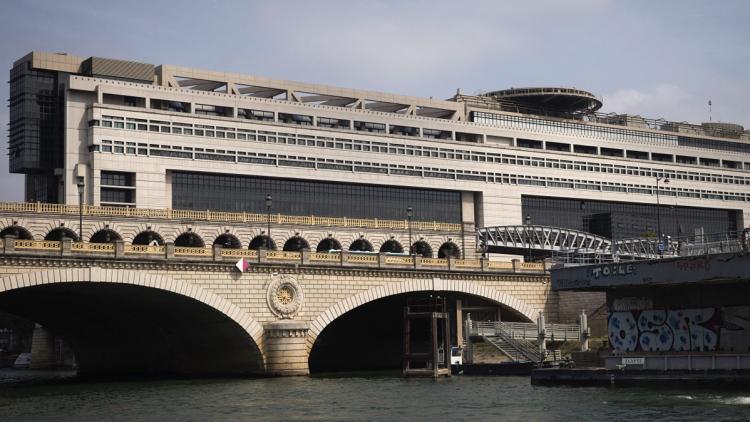 330f7ebd-388d-40a8-a6fa-b47d1127b7df Bercy s’attaque aux pénuries de matériel thermique durant la canicule