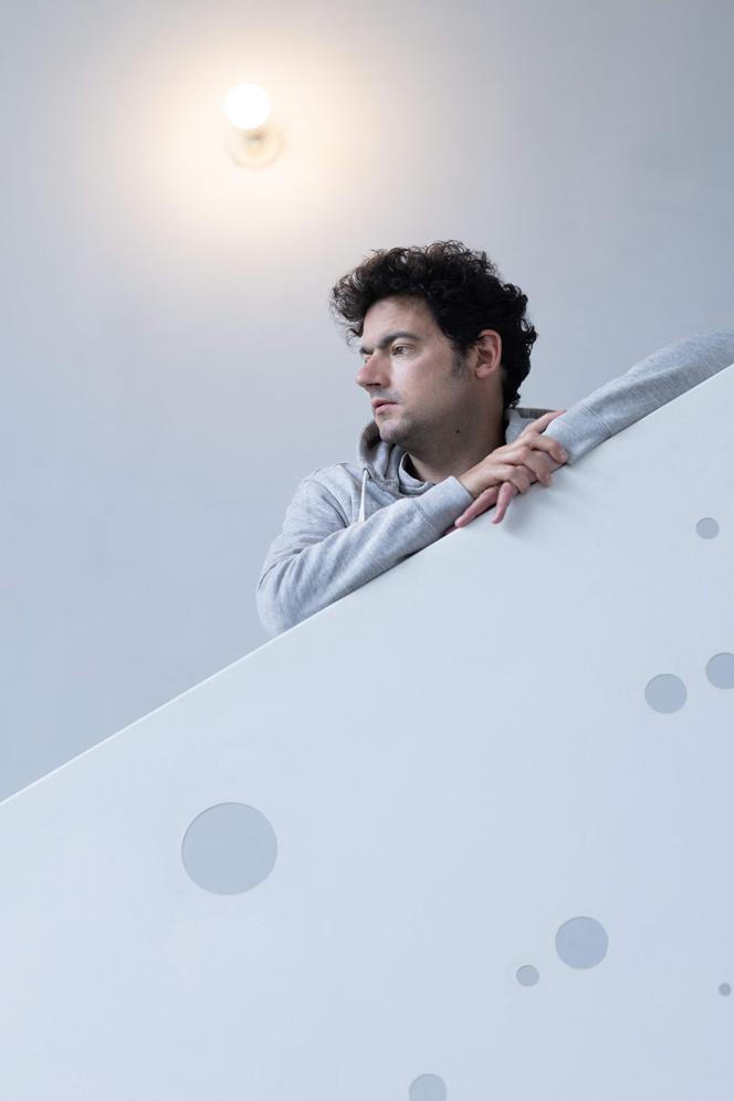 3b220d9d-1e2d-4e31-9788-81087f23ac49 Clément Cogitore et sa mise en scène de La Flûte enchantée