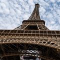 Interpellation d’un homme pour escalade de la tour Eiffel