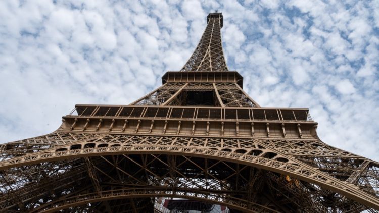 419135b3-3160-4426-b65e-ddffe7390d35 Interpellation d’un homme pour escalade de la tour Eiffel