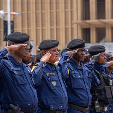 Un audit révèle des effectifs fictifs dans la police congolaise