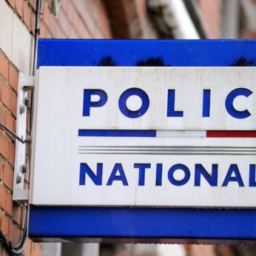 Enquête sur la Mort d&rsquo;un Homme en Garde à Vue à Paris