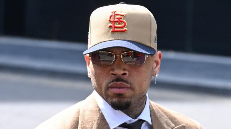 4bc1ad82-c47c-4533-9e2a-64950d77d3be Chris Brown plaide coupable à Londres