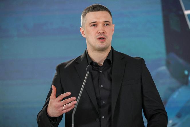 5e3304fc-a97f-4b06-b190-edf779d59105 Remaniement surprise en Ukraine: la scène politique secouée