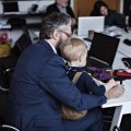 La présence inattendue des enfants dans les bureaux