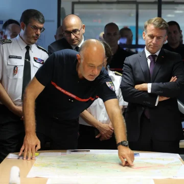 674550a2-aa21-4bc5-83df-bfcc86380418 Incendie en Gironde: Mesures et Stratégies de Contention