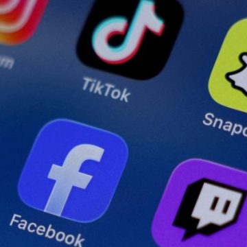 Restrictions d&rsquo;accès aux réseaux sociaux pour les mineurs en Europe