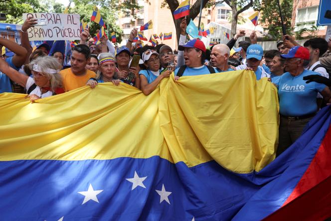77102631-1183-4b2d-884e-353a7addcee0 Des négociations sous tension au Venezuela