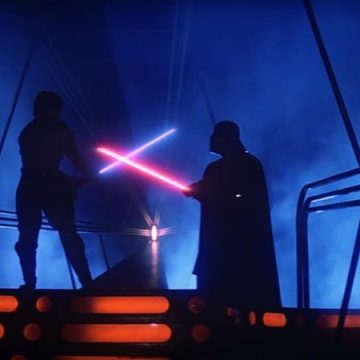 7c2cd9a8-cff1-4ee0-af08-abaf8ceb917d Un sabre laser de Star Wars vendu pour un prix record