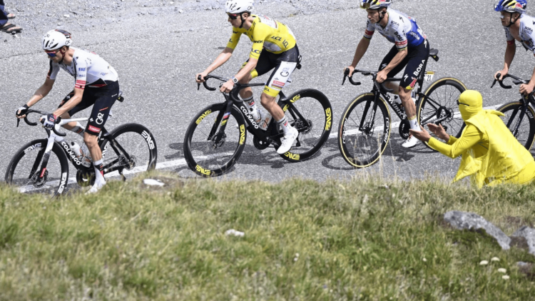 7f134365-846f-4a74-86a4-c48c4ba7ac86 Amendement du parcours final du Tour de France en raison des incendies