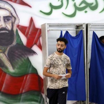 Élections législatives en Algérie : une participation historiquement basse