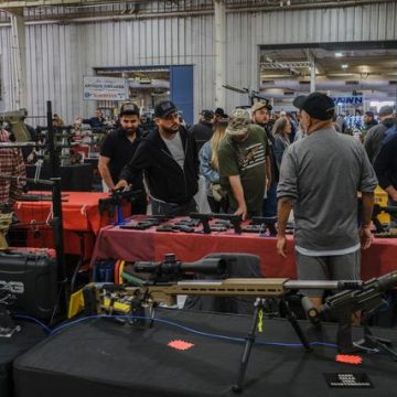 81080cd5-9e51-48fd-bfd3-4478db8bb408 Assouplissement des Réglementations sur les Armes à Feu aux États-Unis