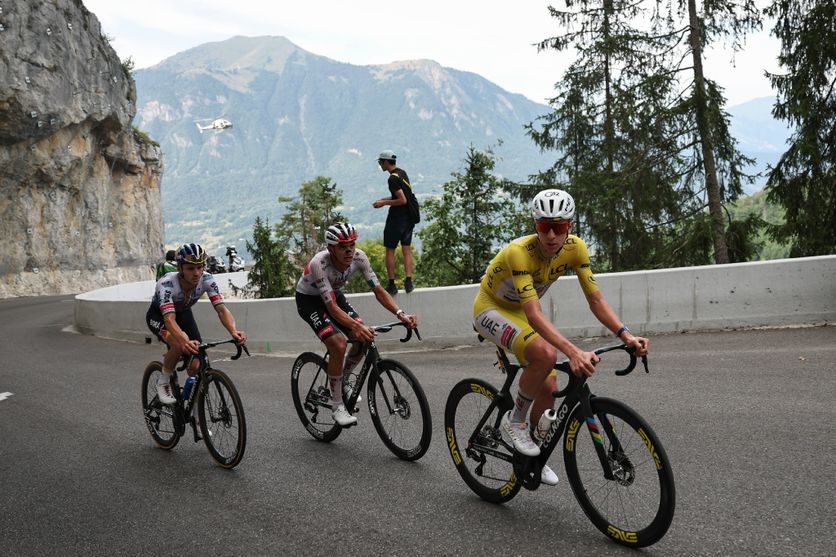 8c37d08d-388f-4d8e-abb6-18b6118e8ceb Remco Evenepoel Gagne la 15e Étape du Tour de France