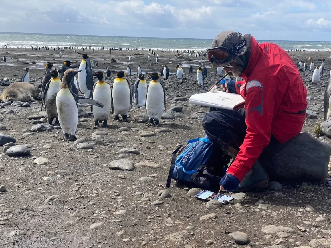 99d714dd-8511-47e1-bb33-55184940f3c6 Les îles Kerguelen : Un Voyage Scientifique et Artistique