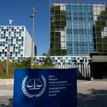 Les États-Unis visent la Cour pénale internationale