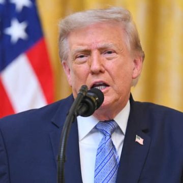 9dd8d082-6e23-4f5b-a8ef-610e6d9b351b Donald Trump : Accusations de Fraude Électorale à l’Approche des Élections de mi-mandat