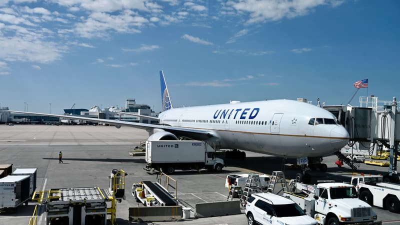 a1779be2-d938-4f9e-a4f6-98539069bbab Un passager se retrouve seul à bord d’un vol United Airlines