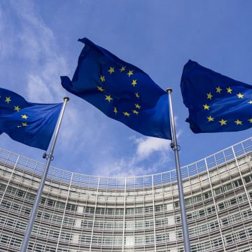 L&rsquo;Union européenne impose l&rsquo;étiquetage des contenus créés par IA