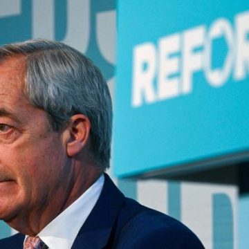 b72fc1e4-d006-4ccd-8a5f-f34f9be74cc1 Nigel Farage répond aux accusations de dons non déclarés