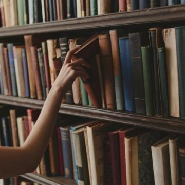 Un livre retourné à la bibliothèque après 150 ans