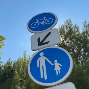 ca44aed2-5fe5-412a-b7ad-08901bdc2826 Les règles du code de la route pour les cyclistes à La Rochelle