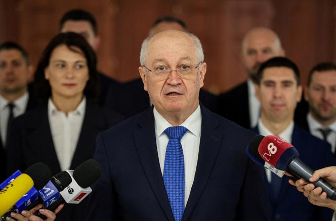 cc42b611-58c2-4988-b252-73ce4a5945af Démission du Premier Ministre Moldave Alexandru Munteanu