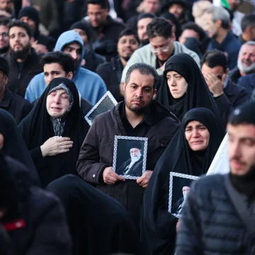 Iran en deuil : les funérailles de l&rsquo;ayatollah Ali Khamenei
