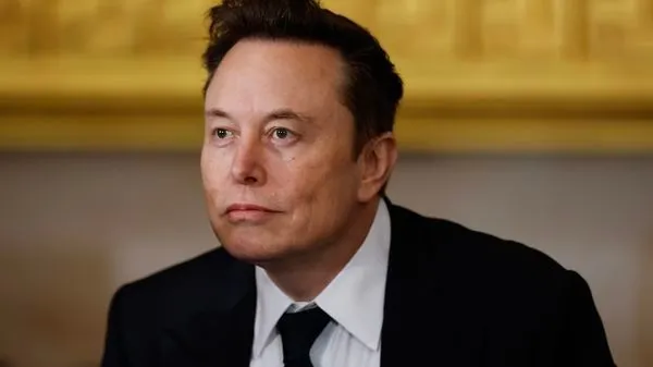 d3b75fd5-96ad-42a9-8806-50e53ed61d0c L’influence des réseaux sociaux dans le soutien de Musk à Le Pen