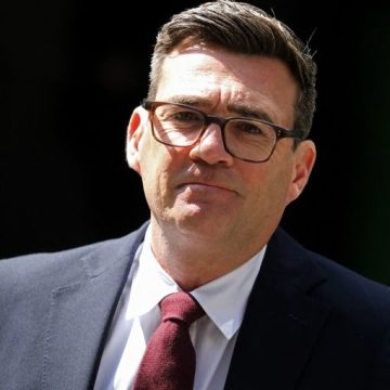 Andy Burnham élu chef du parti travailliste britannique