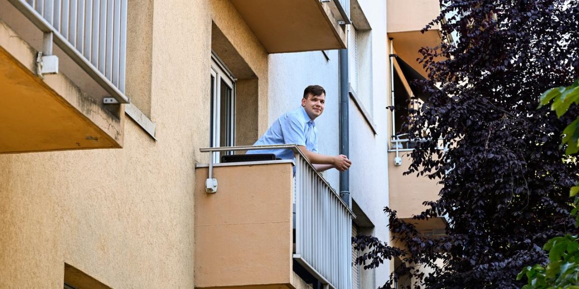 dcda2165-7a12-495a-aeb8-a3c096891537 Les jeunes face à la crise du logement : le parcours de Maksym