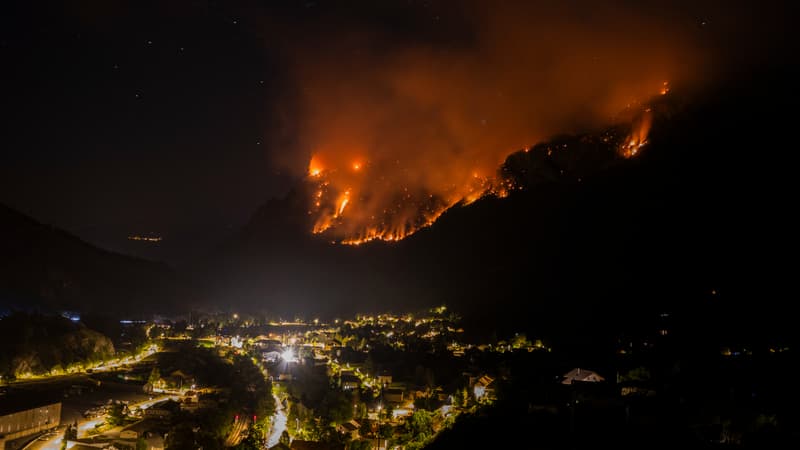 df42524a-cdaf-4309-ba49-e5e38cd75994 Un incendie dévastateur dans les Hautes-Alpes