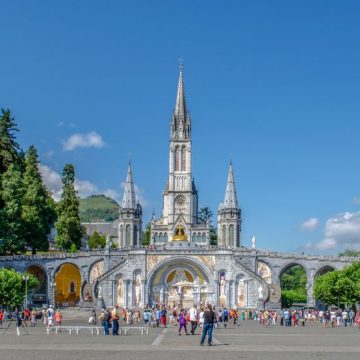 Mgr Jean-Marc Micas sur la visite du Pape à Lourdes