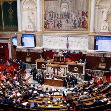 e64f3d96-d61c-4999-8999-816b45f513fc Débat sur la perpétuité pour viols en série sur mineurs : une mesure controversée