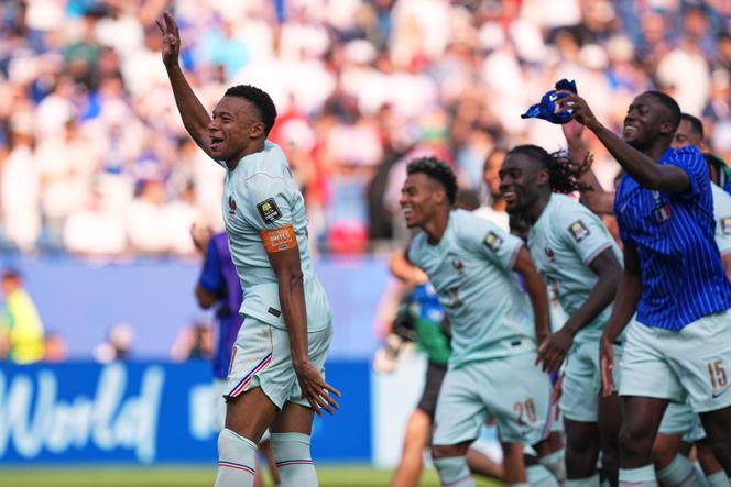 eb2becd2-7562-4c66-91de-e50ae3989d9f Les Bleus : Domination et Précautions