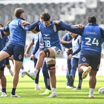 Une Équipe de France de Rugby Renforcée en Tournée