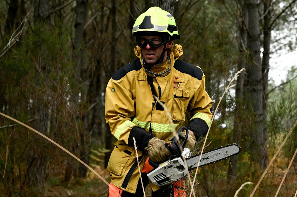 f1b8ede2-6f18-430c-bf29-340317c71c68 Feu de forêt : une crise sans précédent