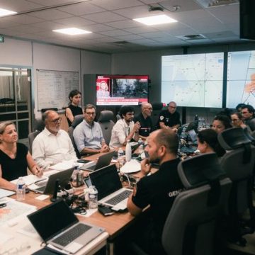 Coordination des efforts contre le mégafeu en Gironde