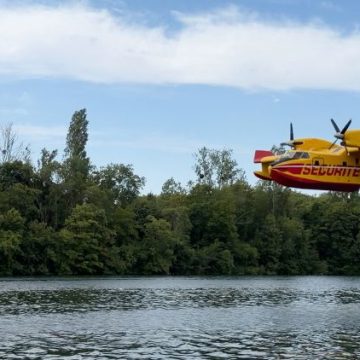 f77aed03-c05c-4004-baa5-f22ab1c73c9c Incendie en Seine-et-Marne : mobilisation impressionnante pour maîtriser les flammes