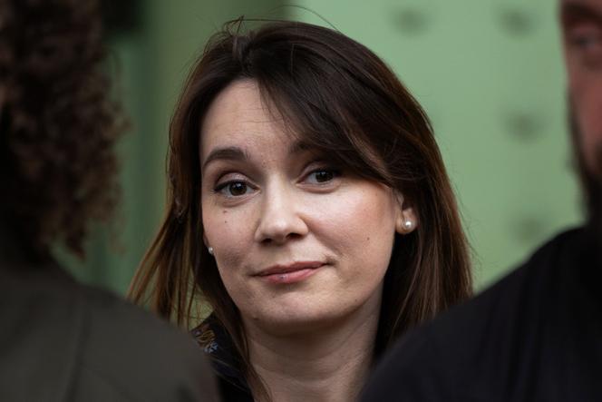 fee2c750-8ee8-4868-8b74-b3884f78d2b3 Expulsion de la chroniqueuse russe pro-Poutine Xenia Fedorova