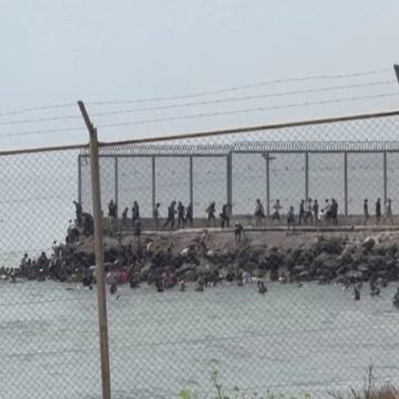 Renforcement du contrôle aux frontières après l&rsquo;afflux de migrants à Ceuta