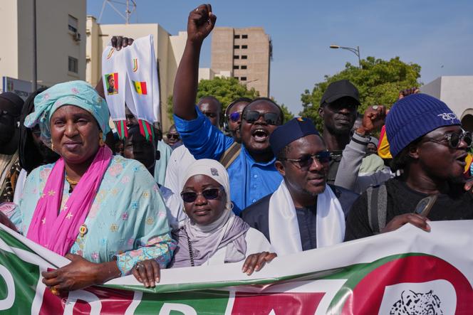 fff5ac4a-a4e6-4fff-b7e6-9656c06e3beb Arrestations de Femmes Lesbiennes au Sénégal