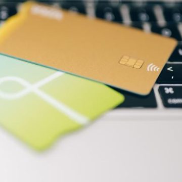 Les Cartes Bancaires Expirées : Risques et Recommandations